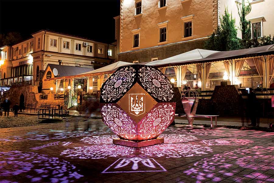 metal illuminated art sculpture with light and perforated patterns metal illuminated art sculpture