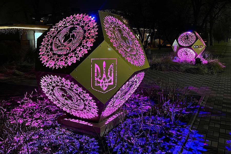 perforated metal sculpture in with Ukrainian coat of arms perforated metal sculpture