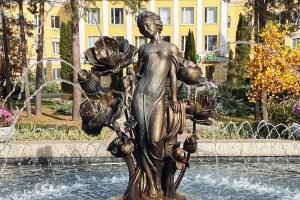 Sculptural Fountain Goddess Flora