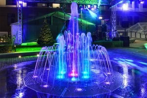 Dry Deck Fountain in the Business Center