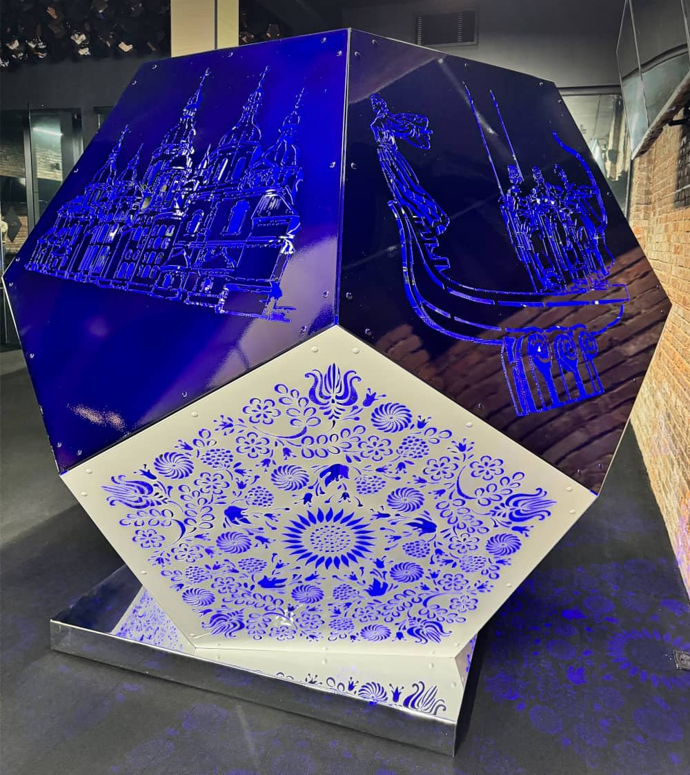 Illuminated geometric art installation