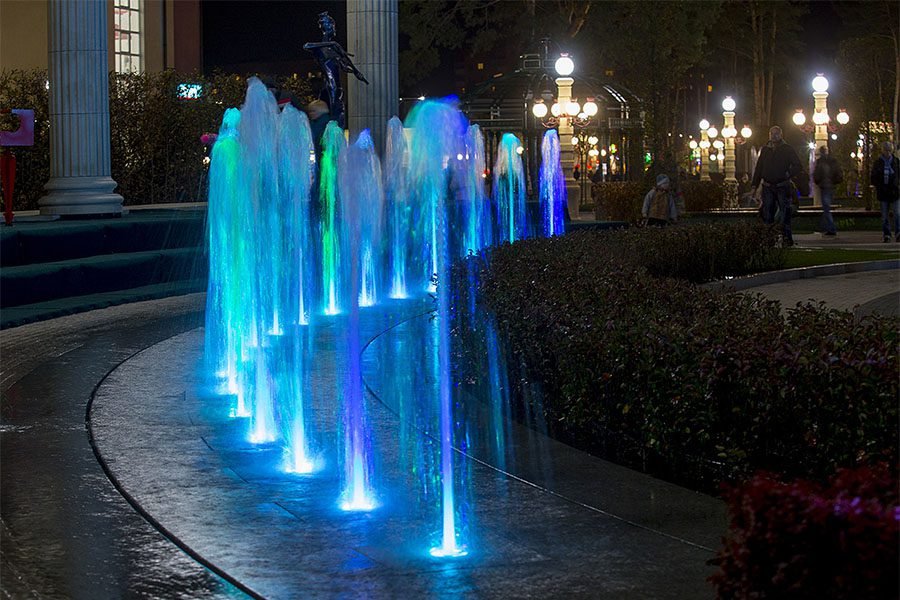 LED illuminated fountain jets at night
