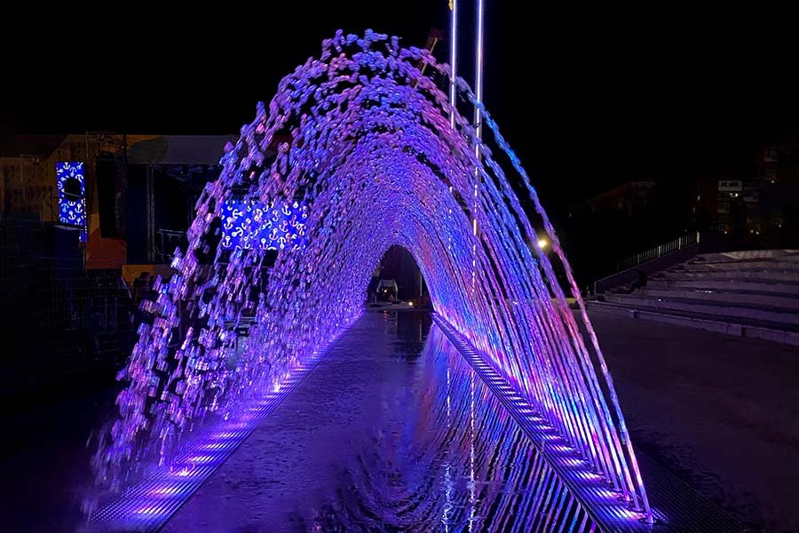 illuminated water feature