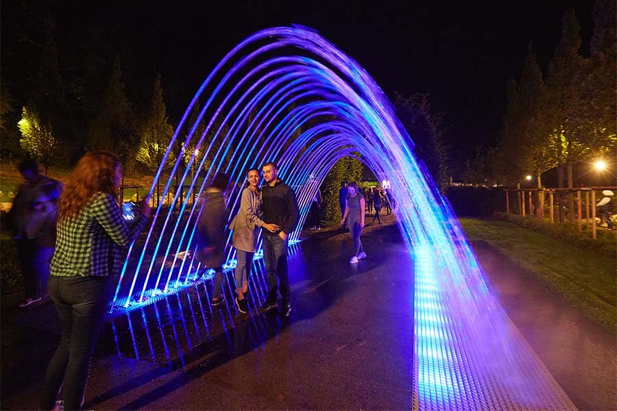 illuminated water fountain