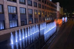 Dry Deck Fountain with Mapping Show