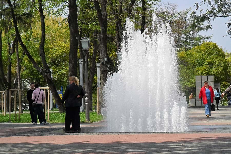 urban fountain designed for the public park