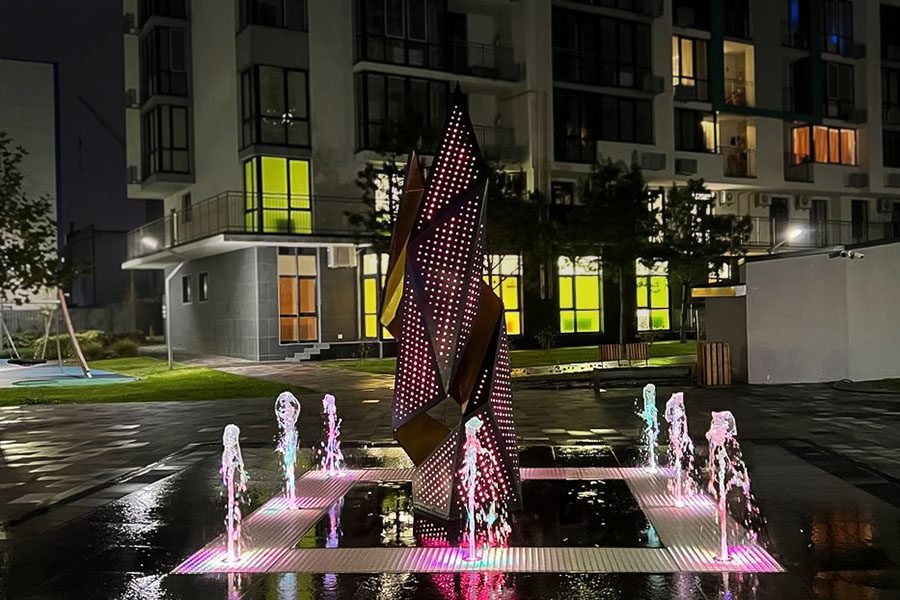 entry Crystal metal tall art feature