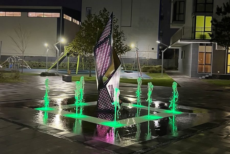 Interactive LED art sculpture fountain in new residential compound