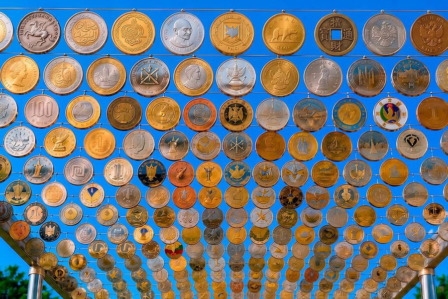 different country coins